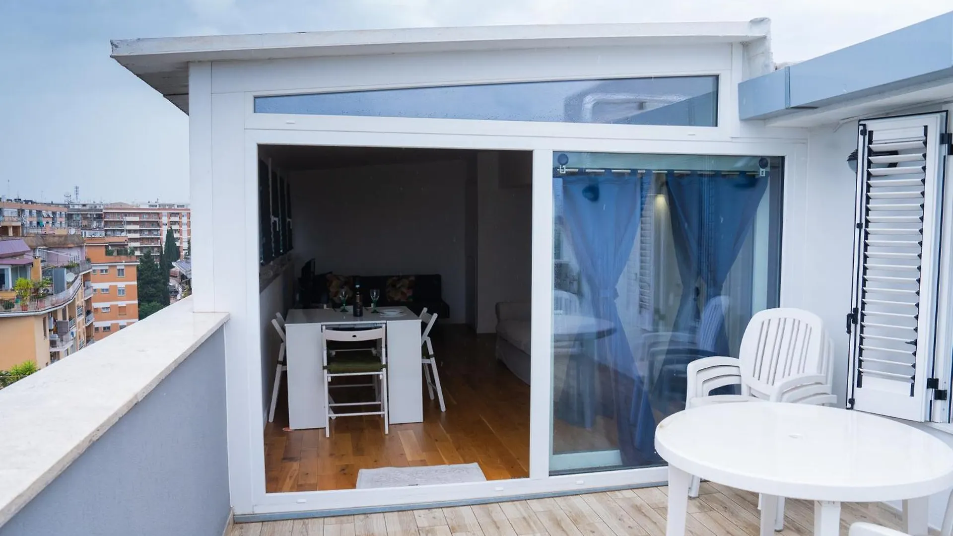 Attico Incantevole Lungotevere Apartment Rome